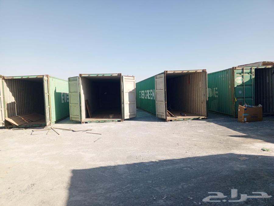 We have 40-foot and 20-foot containers63670327679490113