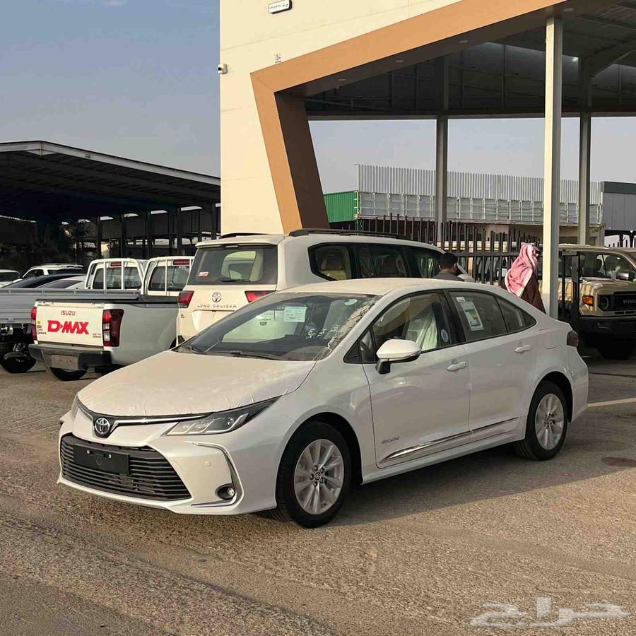 Toyota Corolla 2025 available in Standard and Enhanced Standard63667496978307110