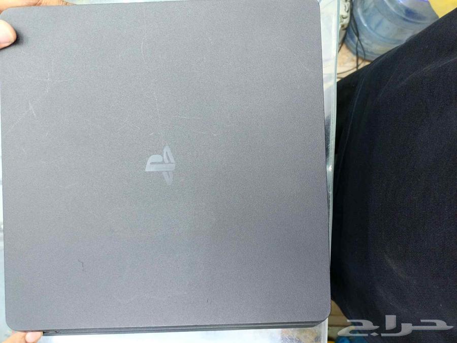 للبيع جهاز بلايستيشن 4 (PS4) نسخة سليم مهكر بالكامل63655226059393111