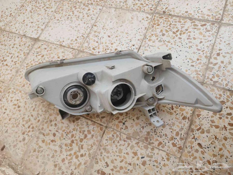 للبيع شمعات كامري اخو الجديد طقم63667650078338112