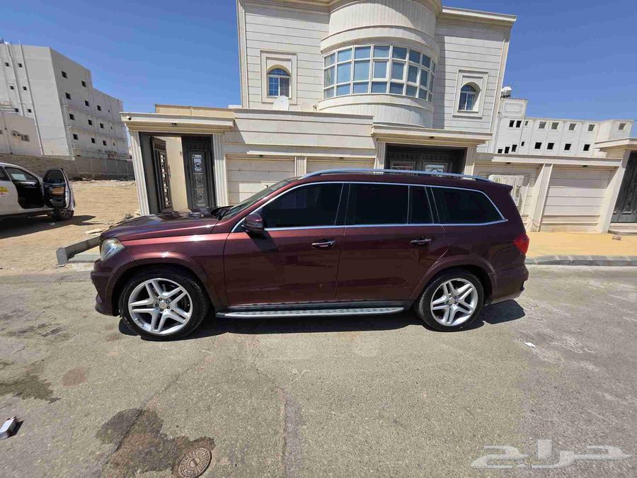 Mercedes GL500 low mileage63667646624002111