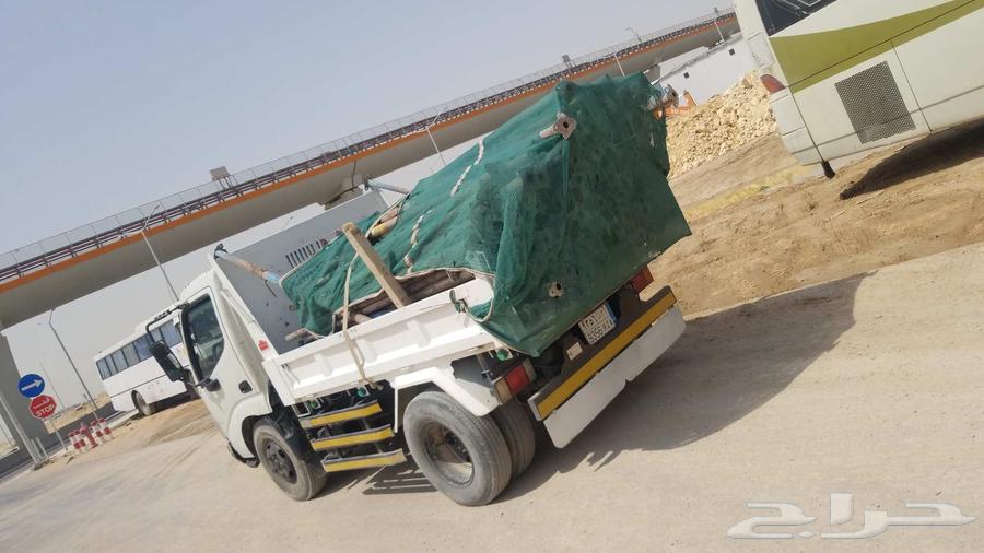 Dina truck for transportation, waste removal, and building materials supply63668592295810110