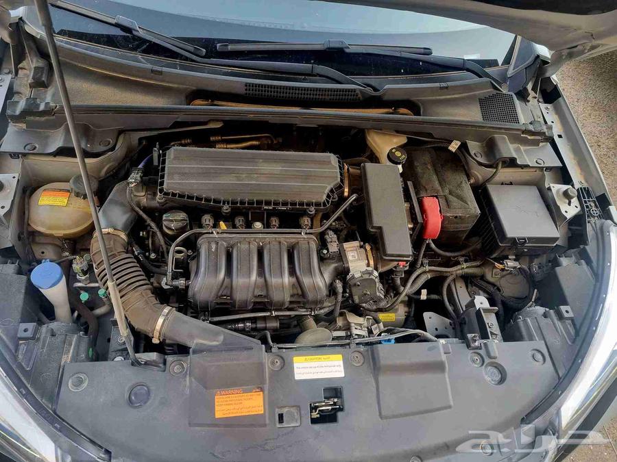 للبيع سيارة دونج فينج (Dongfeng)63670327570945111