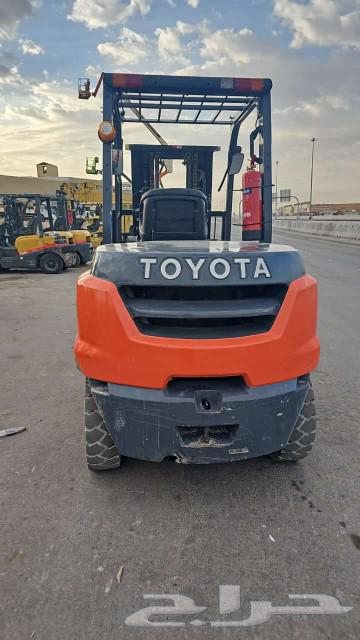 تاجير رافعه شوكيه كرينات63667518639234111