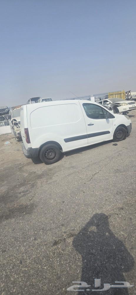 بيجو بانتنر موديل 2015 تشليح العلوي63667500873219111