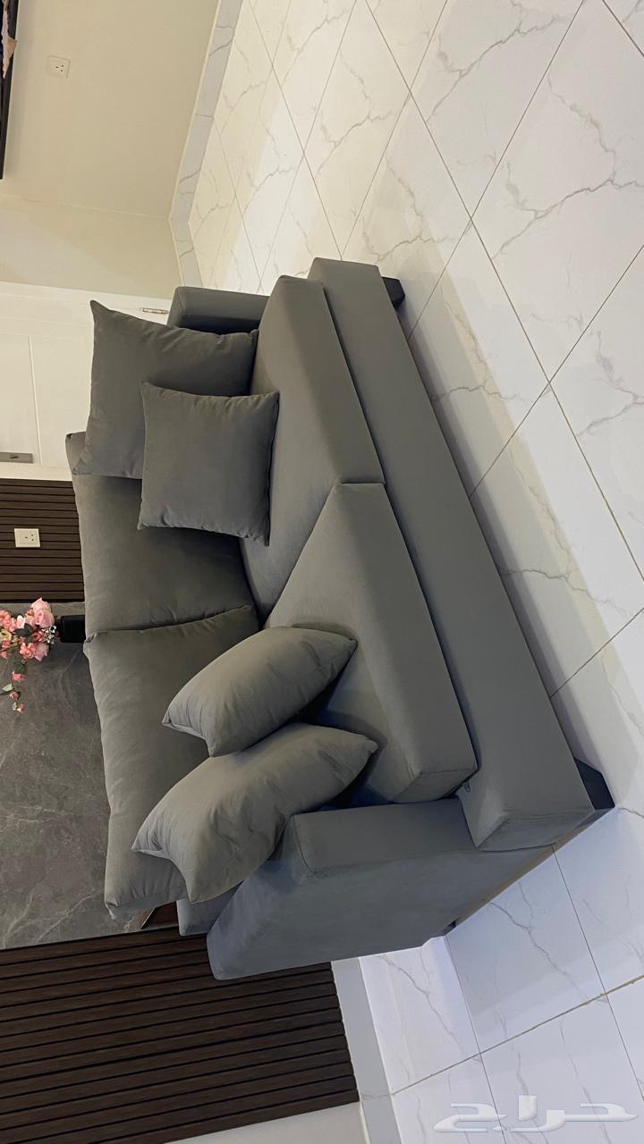 New unused sofa63623047699714111