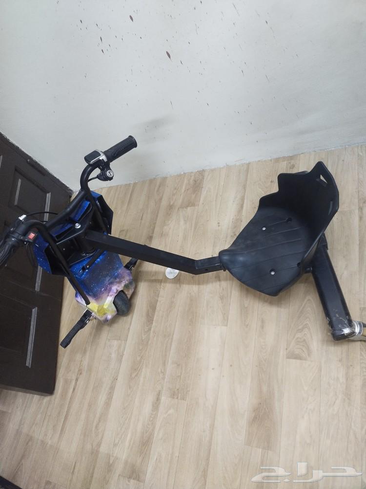 Electric scooter for sale, price negotiable, contact privately63670595597185112
