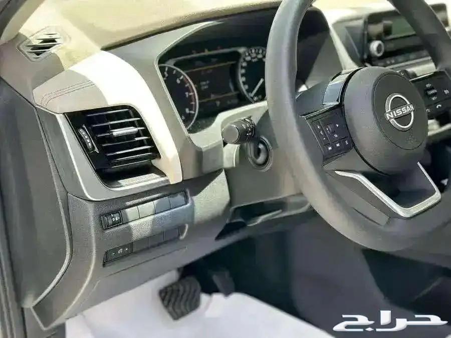 نيسان اكس تريل 5 مقاعد و 7 مقاعد دبل وبدون دبل63667649800451112