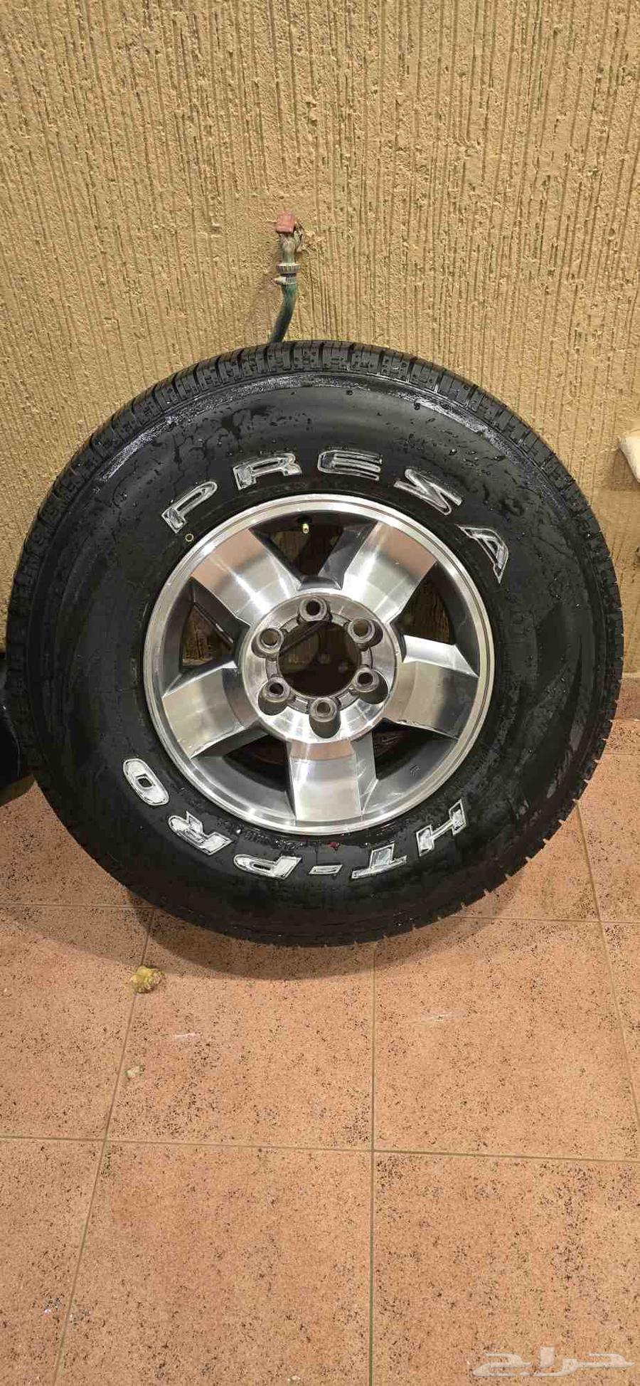 جنط افجي مع كفرته اصلي وكاله63670327799683112