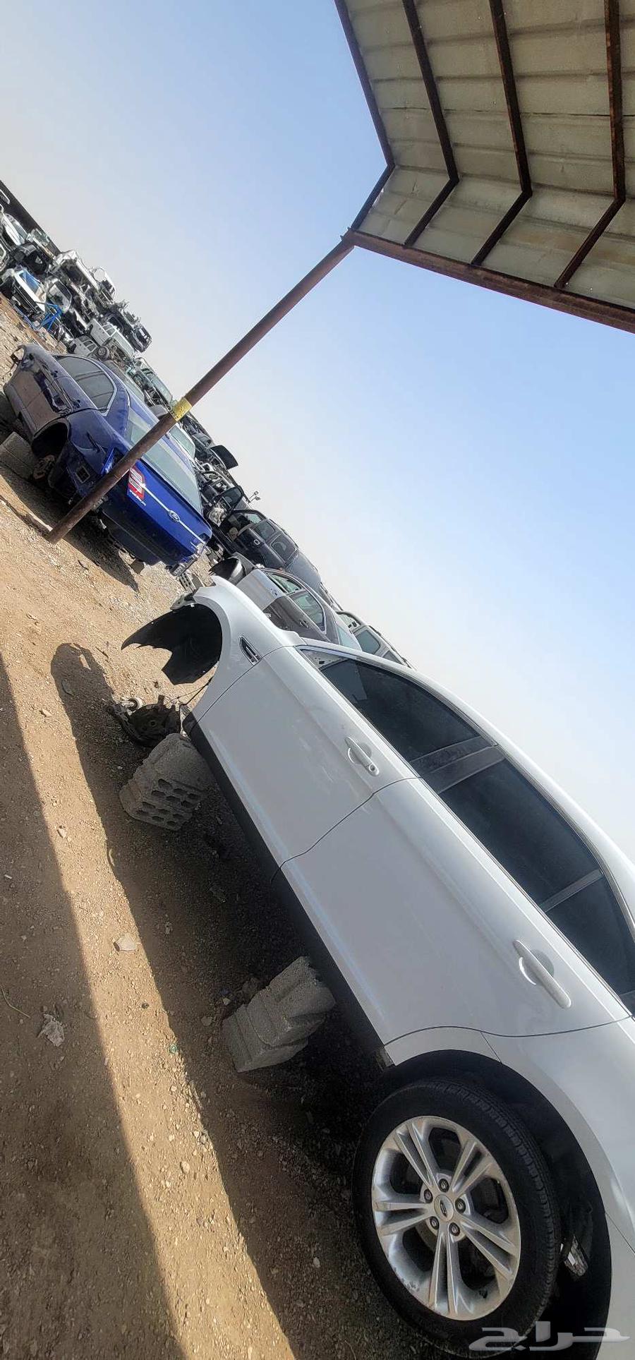 Al-Hayer dismantling for all types of used car spare parts and service63670681722115110