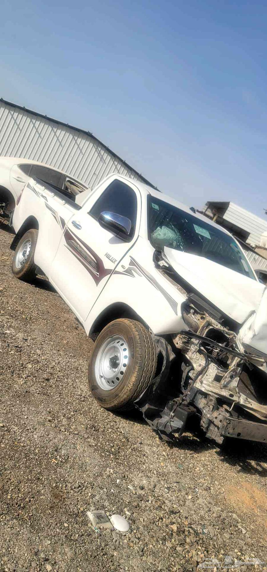 Al-Hayer dismantling for all types of used car spare parts and service63670681722115113