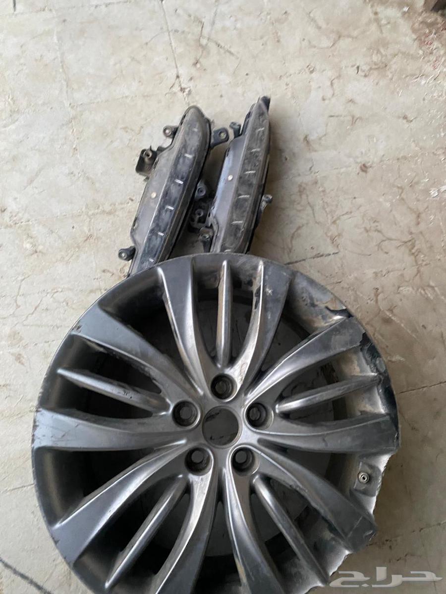 Ginasis 2017 rim and two LED lights63668896811523110