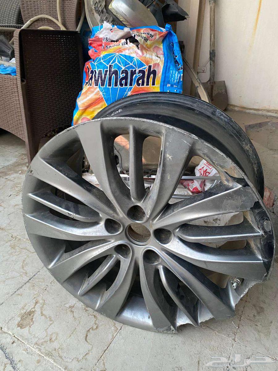 Ginasis 2017 rim and two LED lights63668896811523112