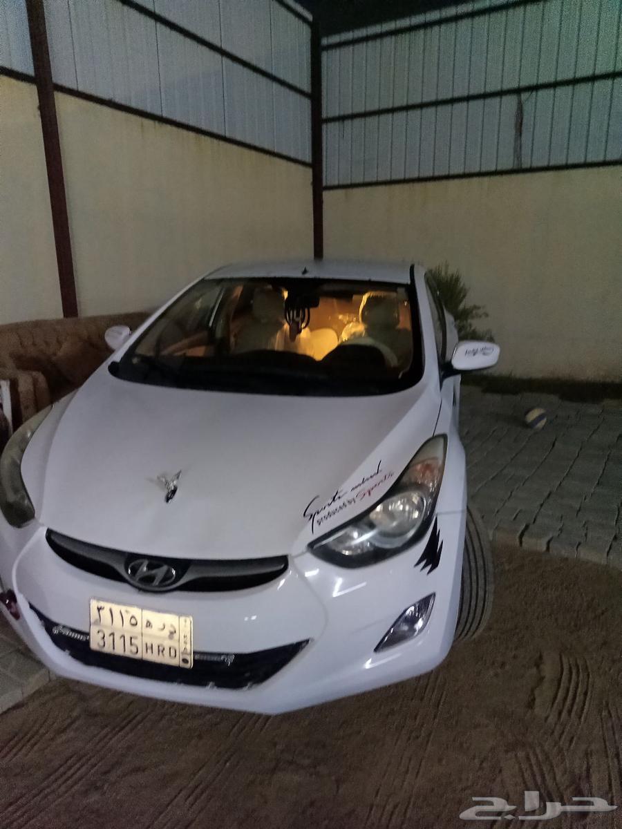 2014 Elantra with rear damage, fixed, mileage 400 and fractions63672722531714114