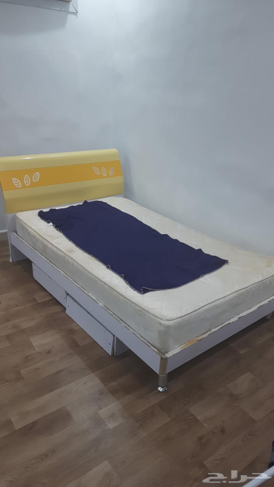 Sofa, stove, refrigerator, baby bed for sale63655611133186114