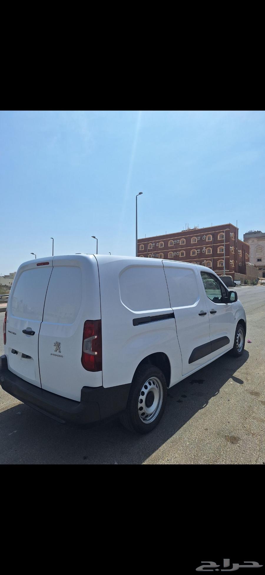 بيجو باتنر للايجار تاجير فانات بضاعه ايجار شهري وسنوي63698955332482112
