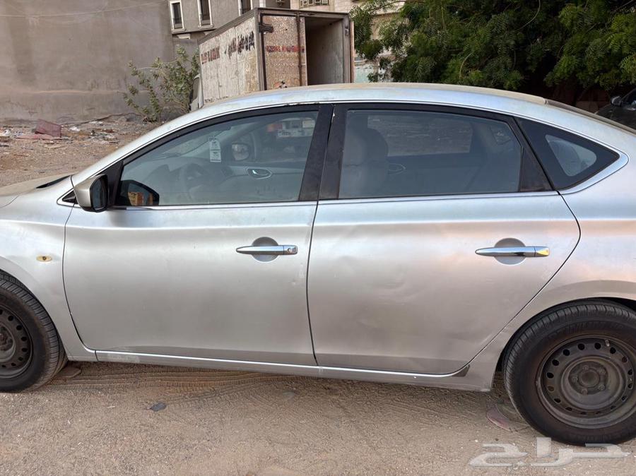 نيسان سنترا 201463672614658435111
