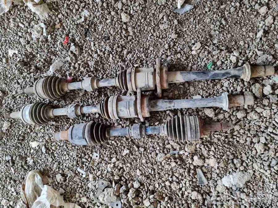 Toyota Corolla 2.0 part available axle 201463671473409666111