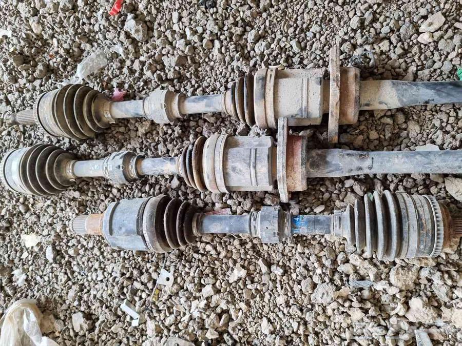 Toyota Corolla 2.0 part available axle 201463671473409666112