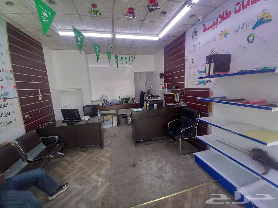 أدوات مكتبيه للبيع 2 كونتر   2 طابعه   2 شاشه63655419566721110