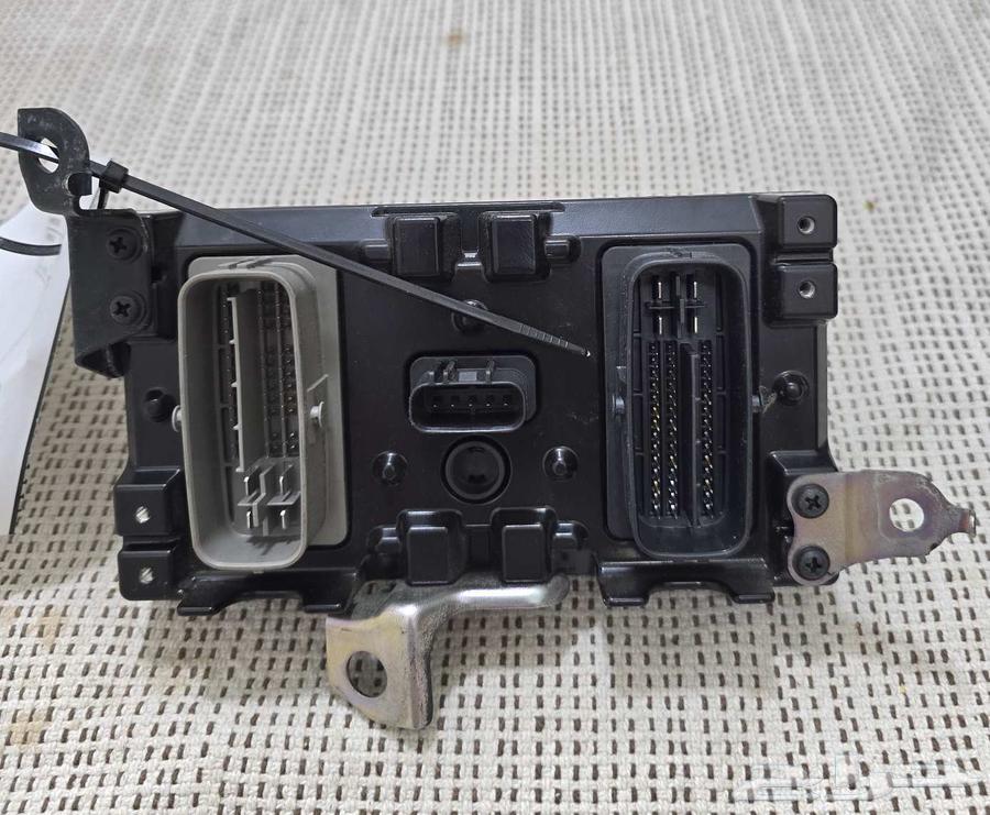 2015 LS460 Skid Control63674438631809111