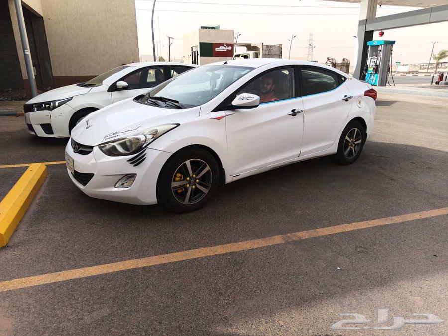 2014 Elantra with rear damage, fixed, mileage 400 and fractions63672722531714110