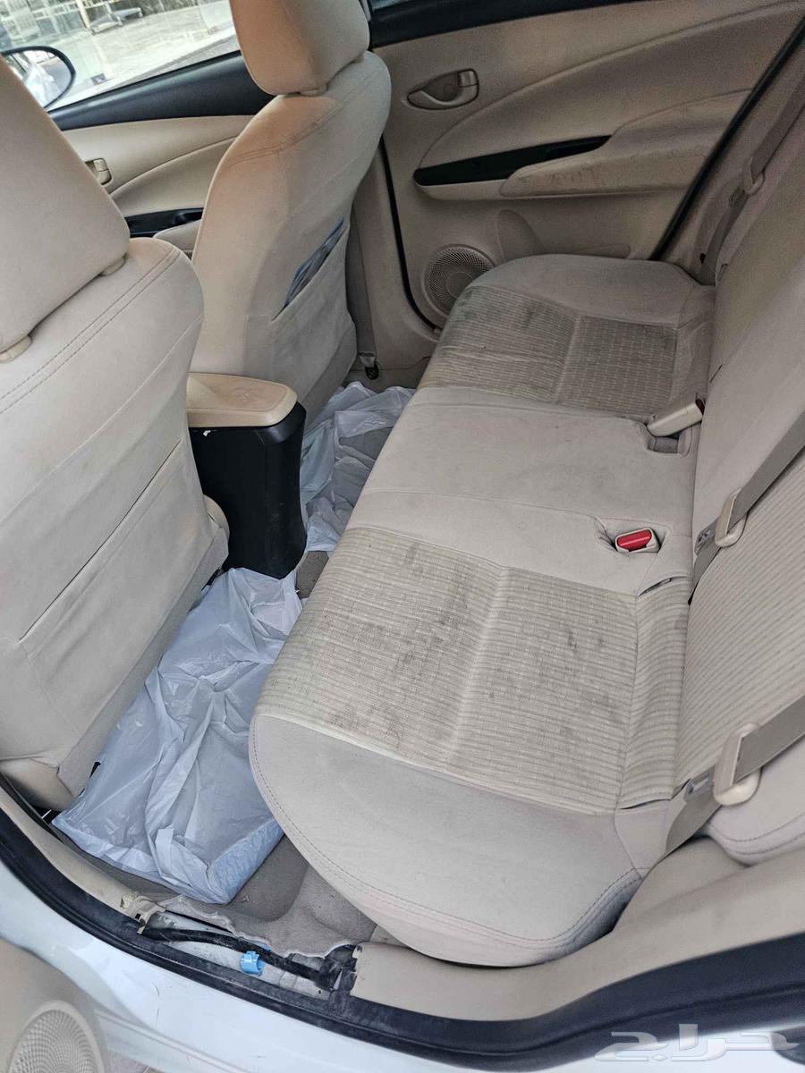 Toyota Yaris 201963617984107778111