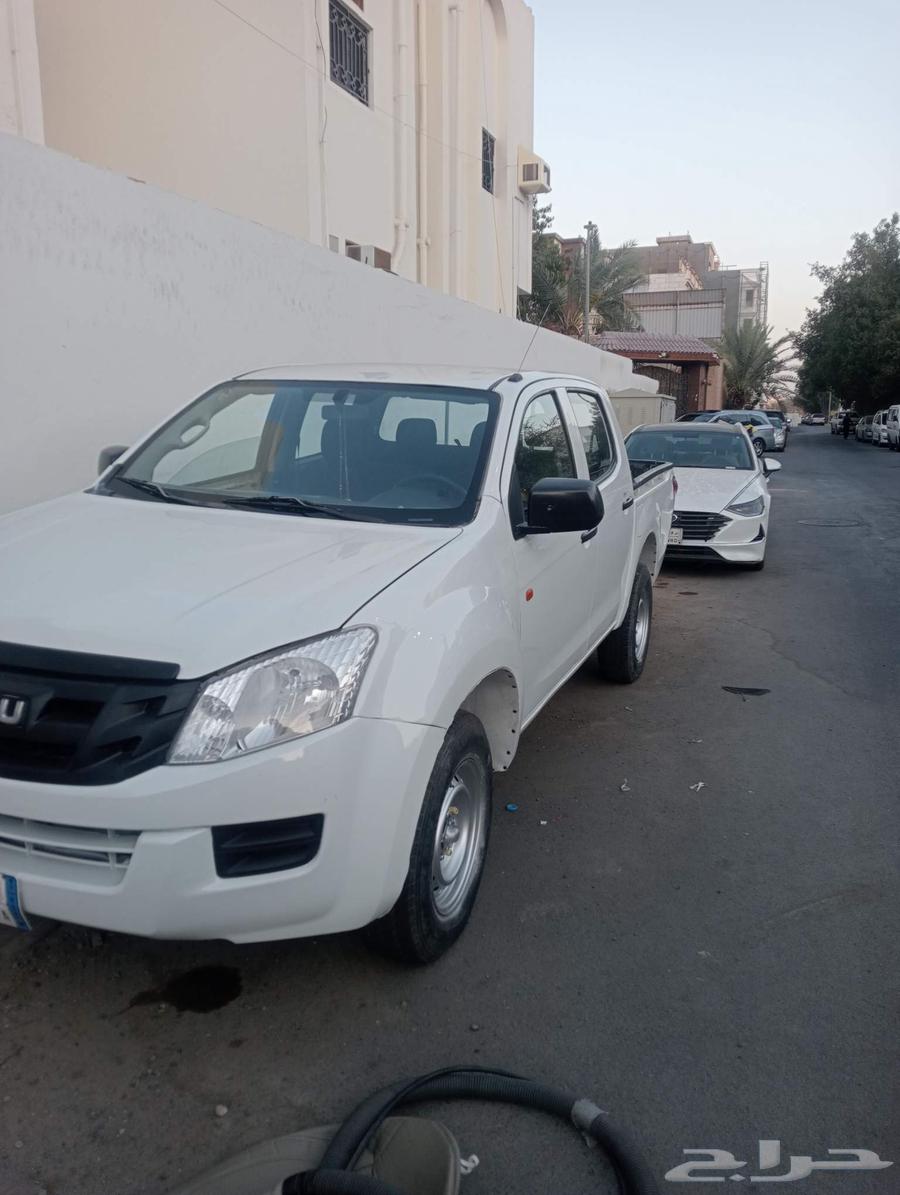Isuzu D-Max Van 201363679809979138110