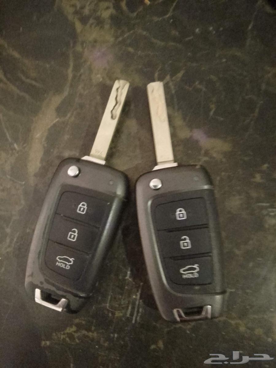 للبيع ريموت للسيارتين كدلد هونداي63672931663873111