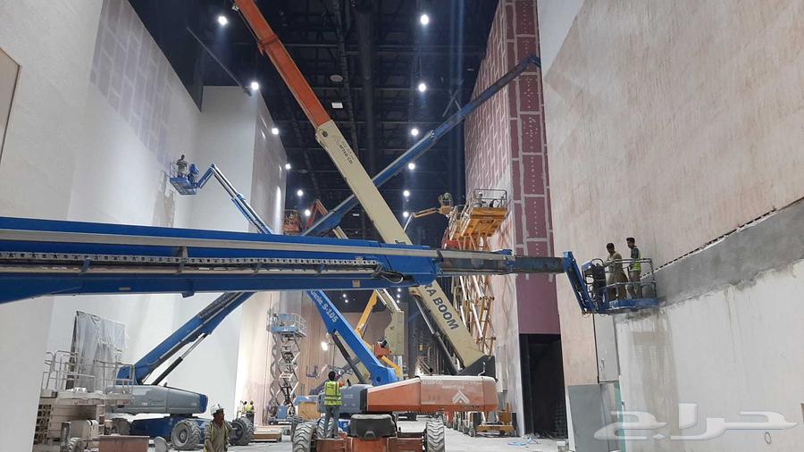 Renting heavy equipment Manlift, scissor lift, forklift63676446774402110