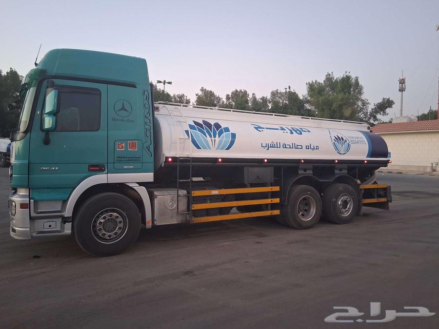 Drinking water tanker in southern and western Riyadh 18 tons63672237859074110