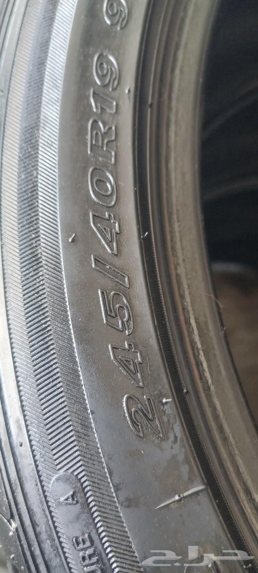 Clean tires, free of defects, suitable for installation on Jeep, Dodge, Mercedes63678087421571112