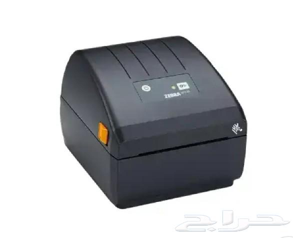 Desktop device with a cashier reader and a cashier printer63386460820609111