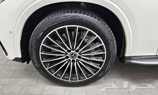 تم البيع GlC300 كوبيه 2024 استيراد من كوريا -معرض العصيمي63698945755649112
