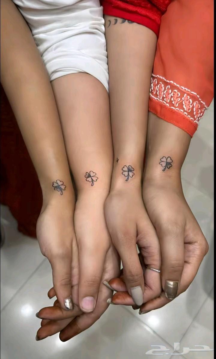 اسويلكم رسمات باللون الاسود تجلس معاكم لمده اسبوع63655608088578111