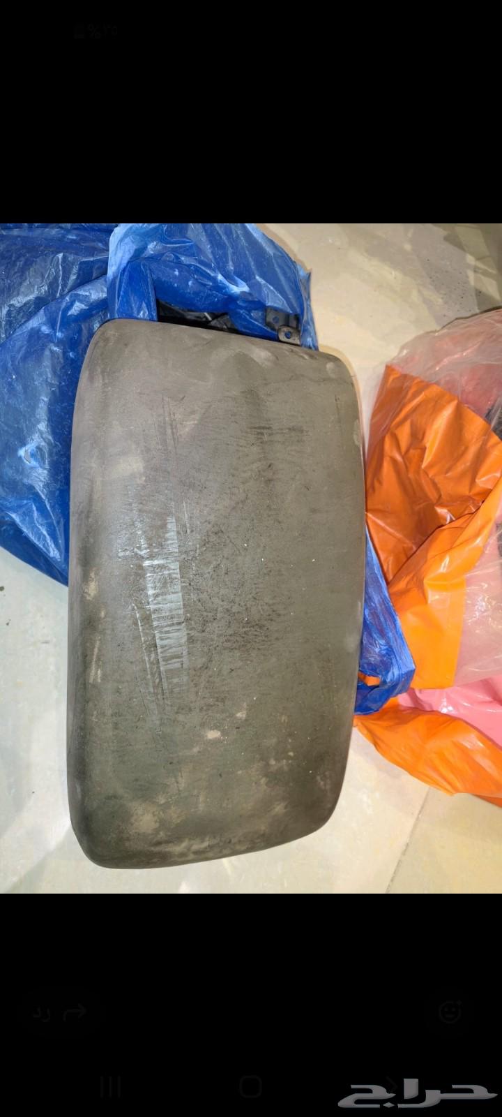 2006 Camry seat cushion, front and rear fire extinguishers63672828908161114