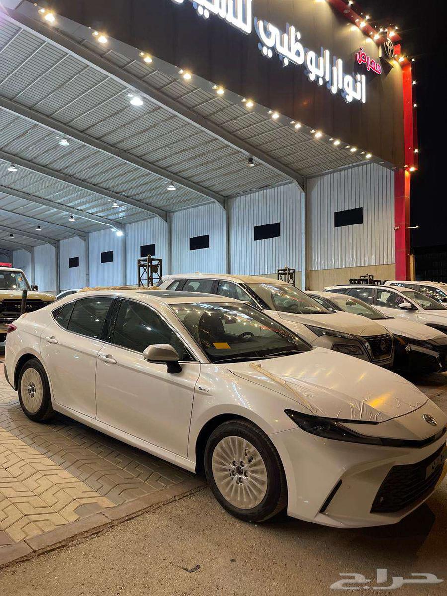 تويوتا كامري E بلس هايبرد 2025 سعودي63675396820354111