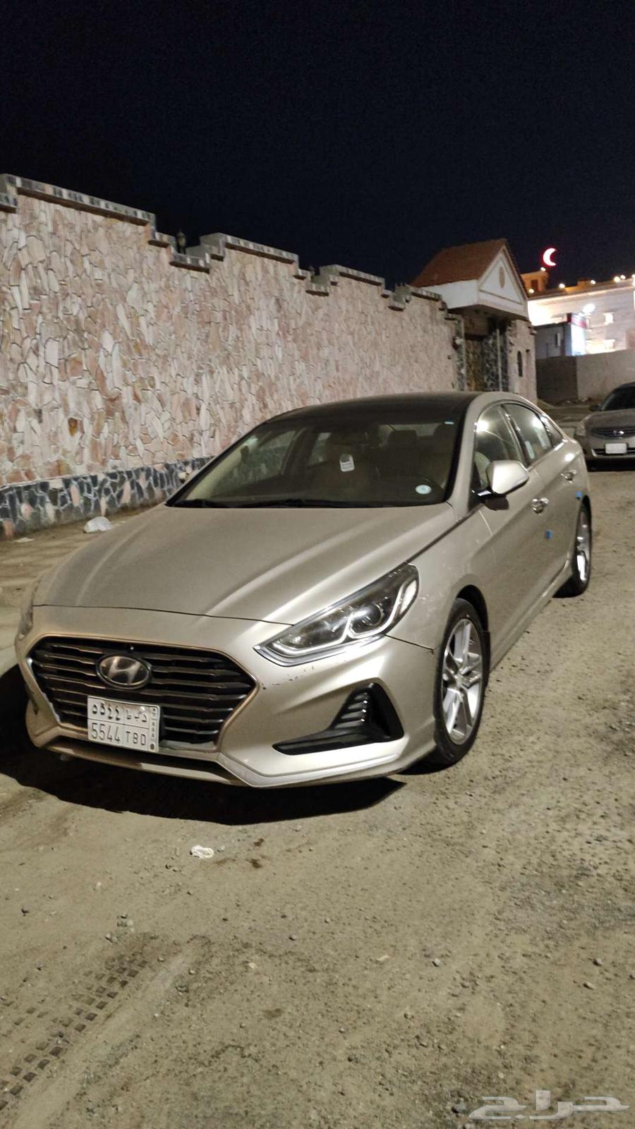 هونداي سوناتا 201863699389009537111