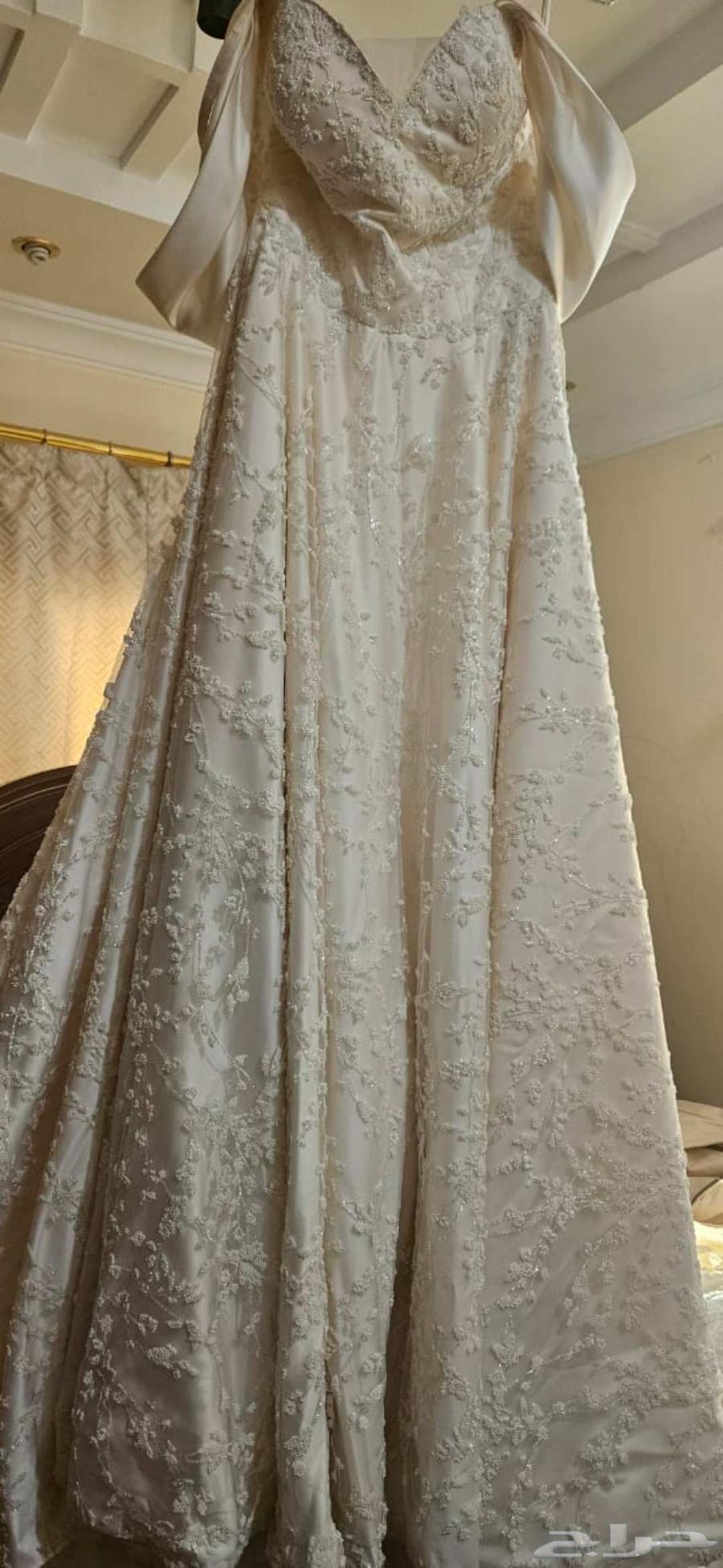 Wedding dress and evening dresses63618297588609114
