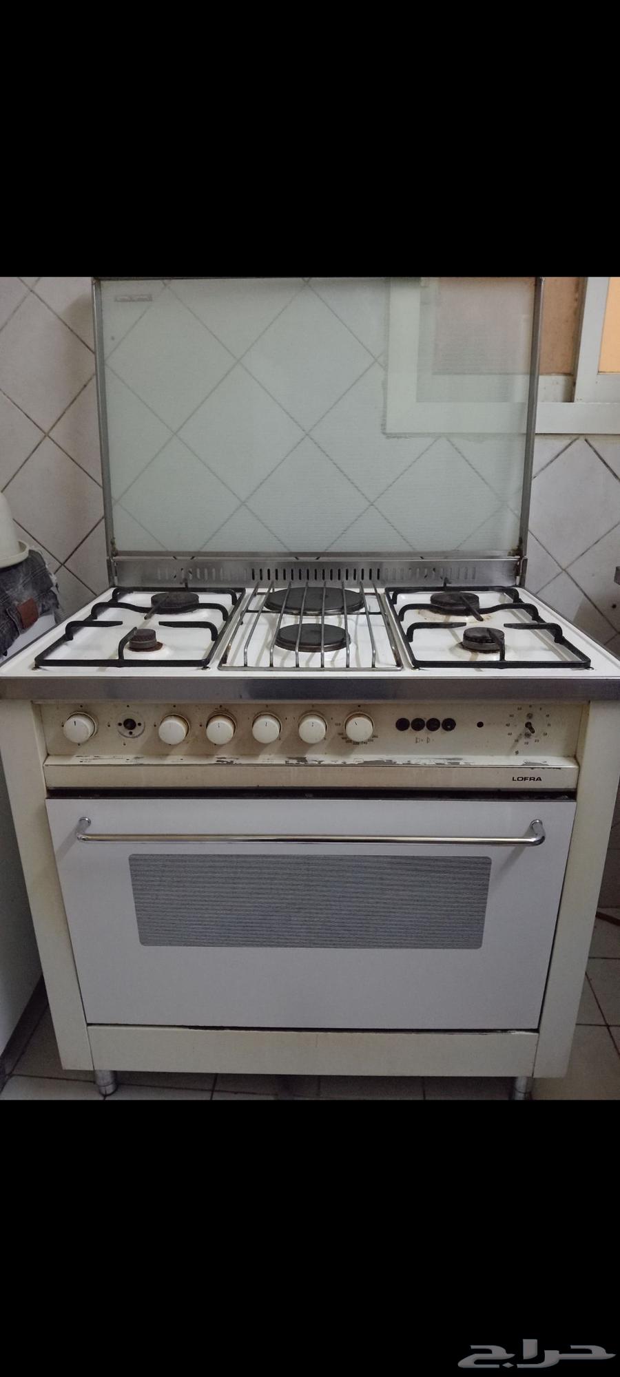 Used stove for sale in Al-Manfouha, price 300 SAR63655704909314112