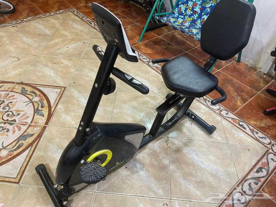 دراجه متحركه شبه جديده تصلح لكل الفئات وكبار السن والحوامل63655701616387110