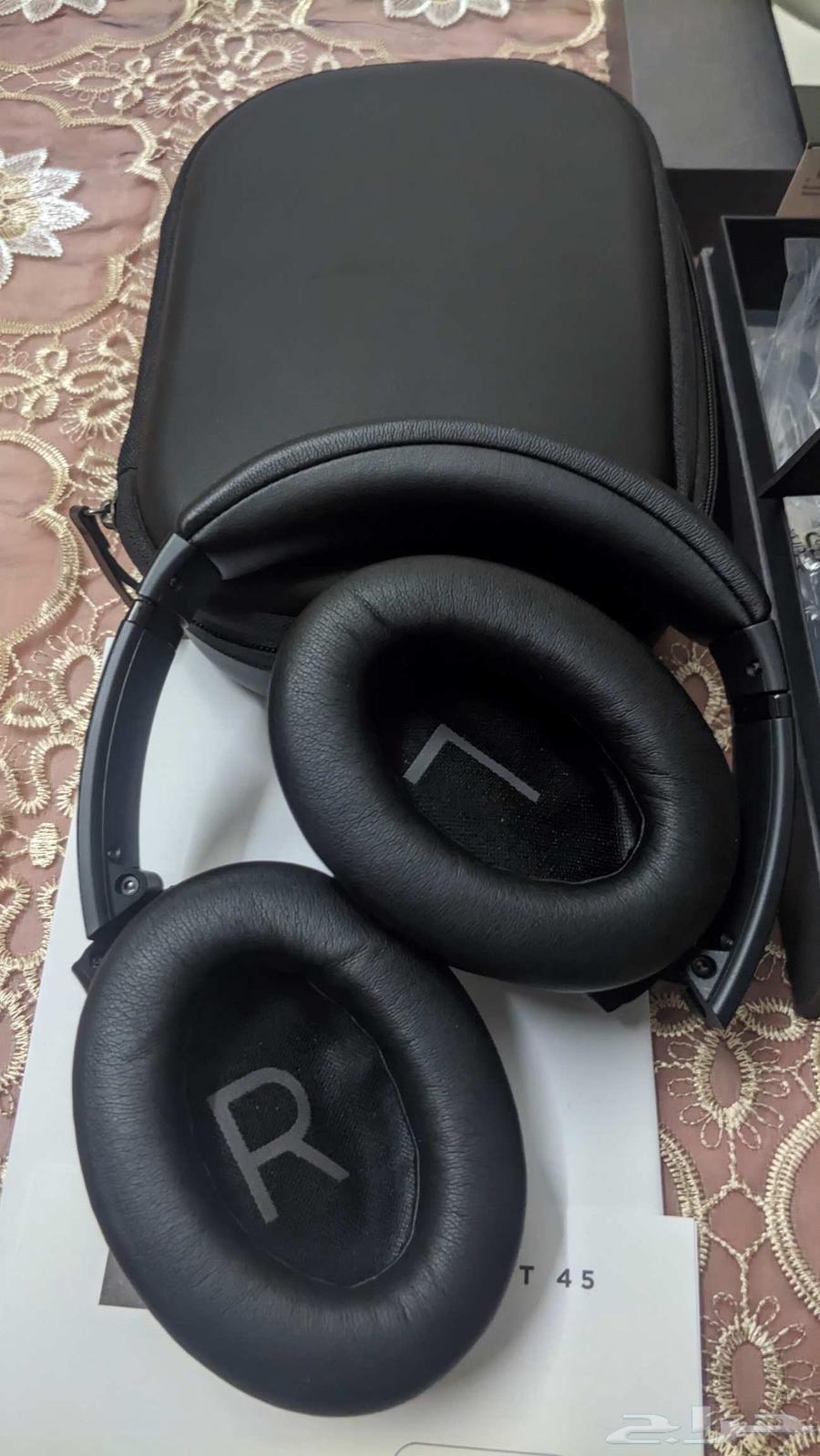 Original Bose QC45 headphones with all accessories and box63655614935810111