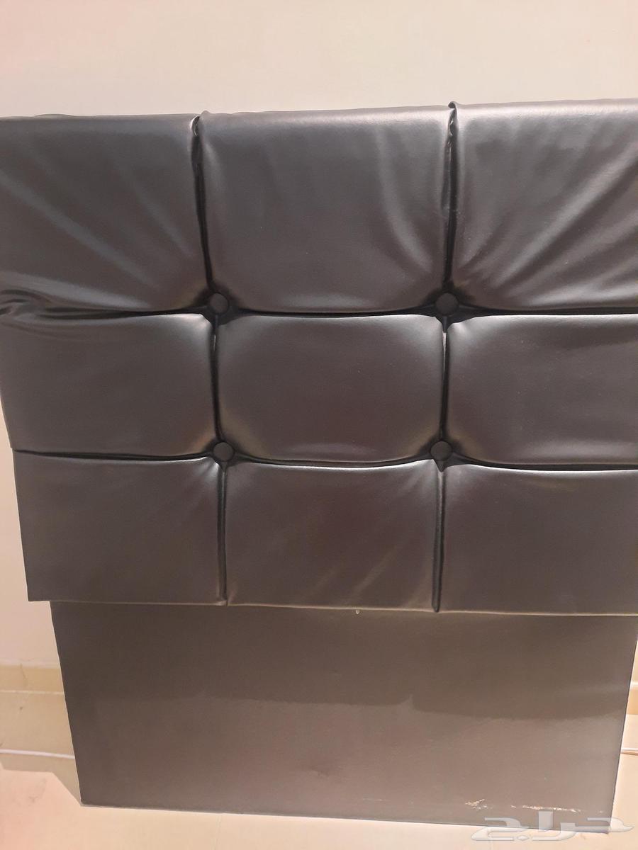 ظهر سرير للبيع خالي من العيوب63655716090625110