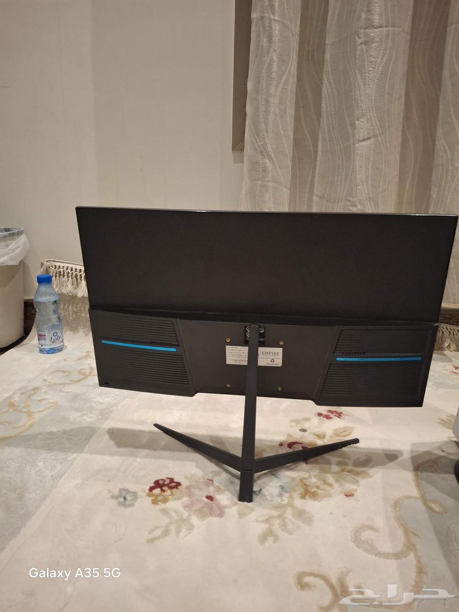 سوني5 مع يد وحده وطاولهK و شاشه 120 هرتز و ماوس باد ناعم63655621379587113