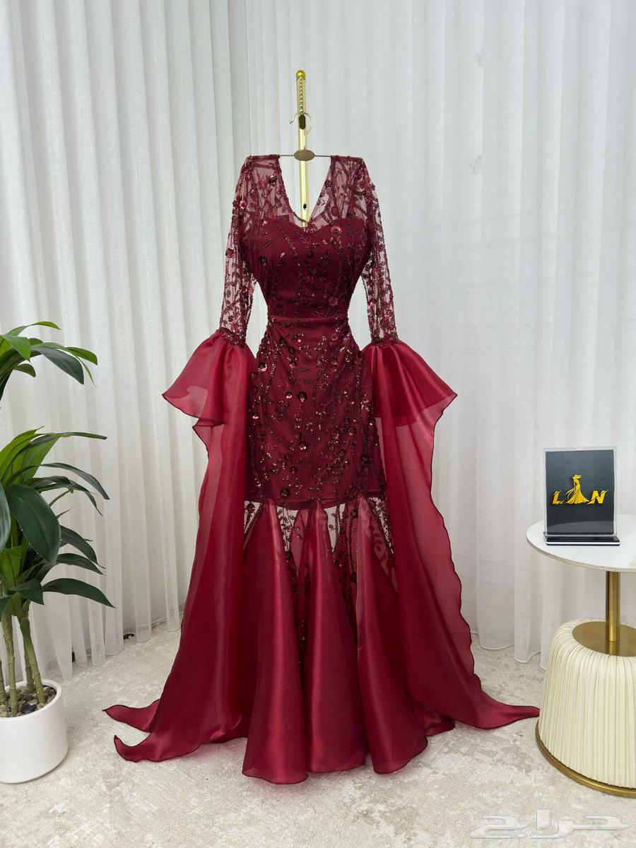 Evening dress63667536235777111
