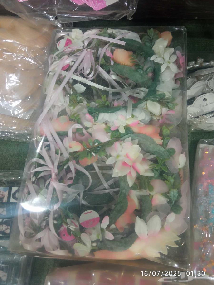 بيعه بكل واطواق وحلقان و ربطات شعر الكميه 2000درزن63655614750339110