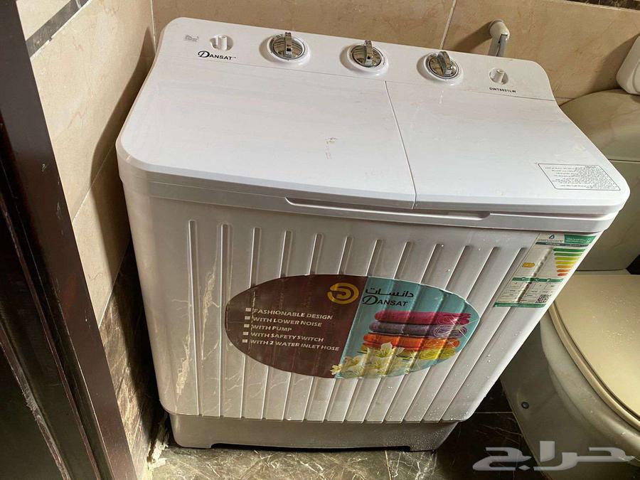 Gas stove and washing machine used for two months63656052485121110