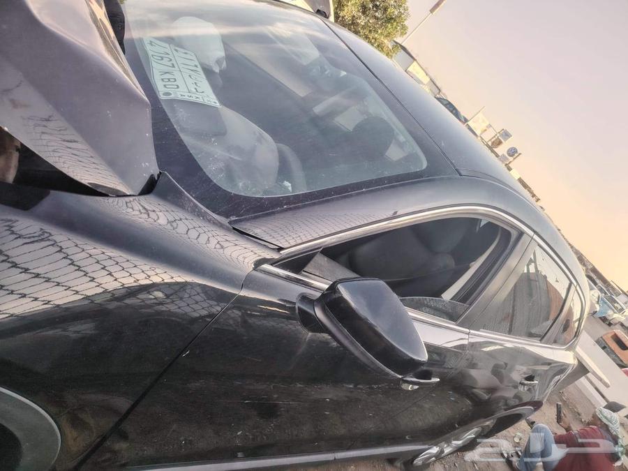 يوجد لدينا قطع غيار مازدا cx9 تشليح63698971274113111