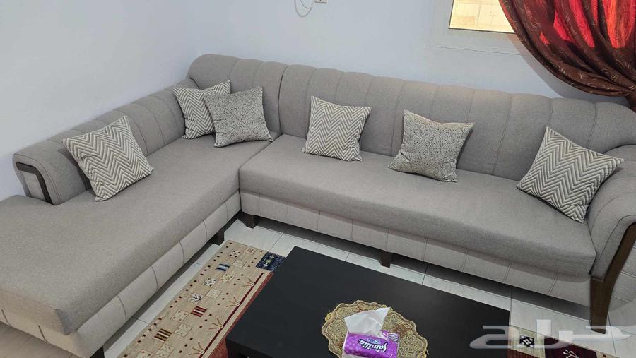 طقم كنب ركنة ايكيا مع 2 ترابيزة ايكيا63656134220417112