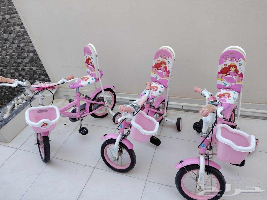 Clean children's bikes63655712824705110